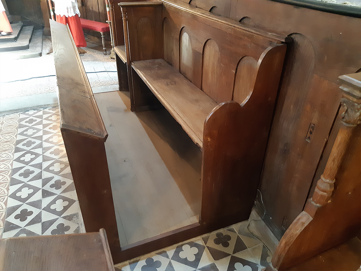 Restauration de meubles Eperrais