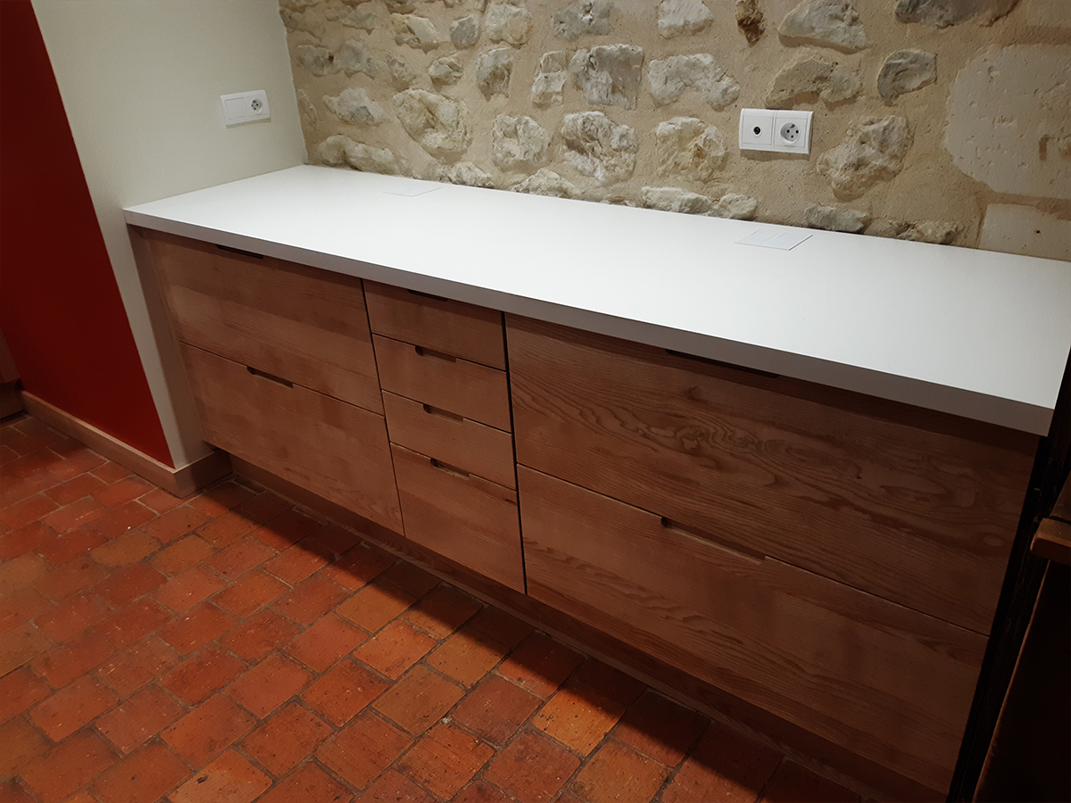 Meubles sur mesure Eperrais